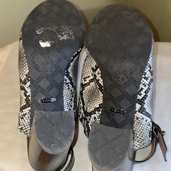 Vionic- Kaia Snakeskin Stacked Heel Sandal size 11 (USA) - Picture 5 of 6